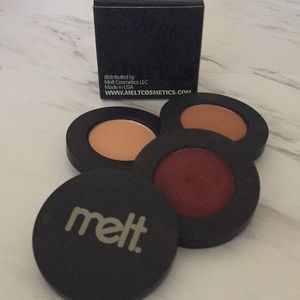 Melt cosmetics Dark Matter Stack